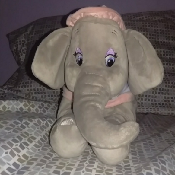 mrs jumbo and dumbo plush